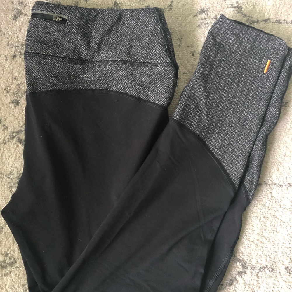 Lucy Activewear herringbone leggings
